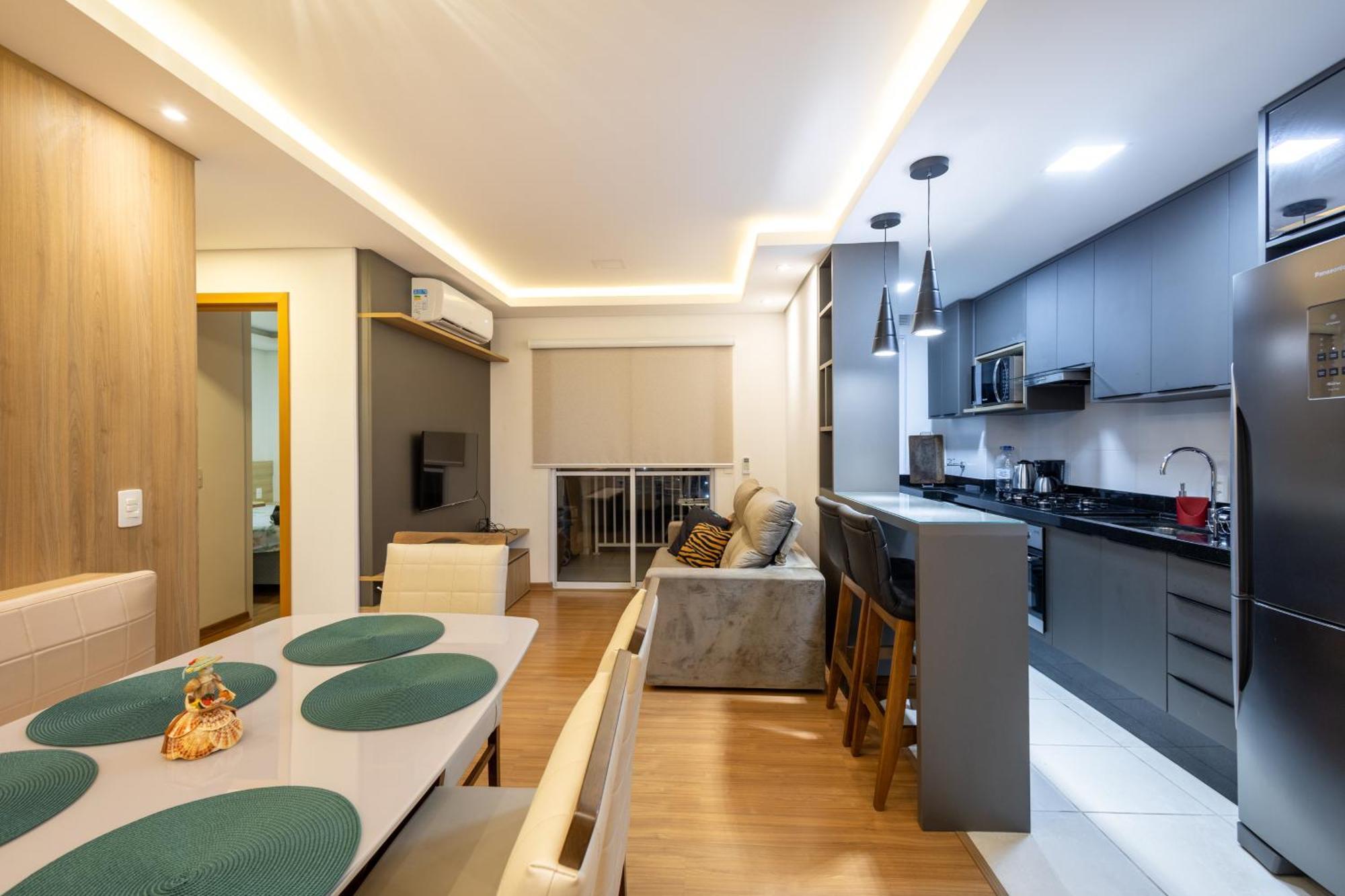 Aptos Completos Com Vista Mar Pe Na Areia Em Barra Velha Em Com Spa, Piscina, Quadra De Futebol, Sala De Jogos, Brinquedoteca, Complexo Com Diversos Comercios Apartment